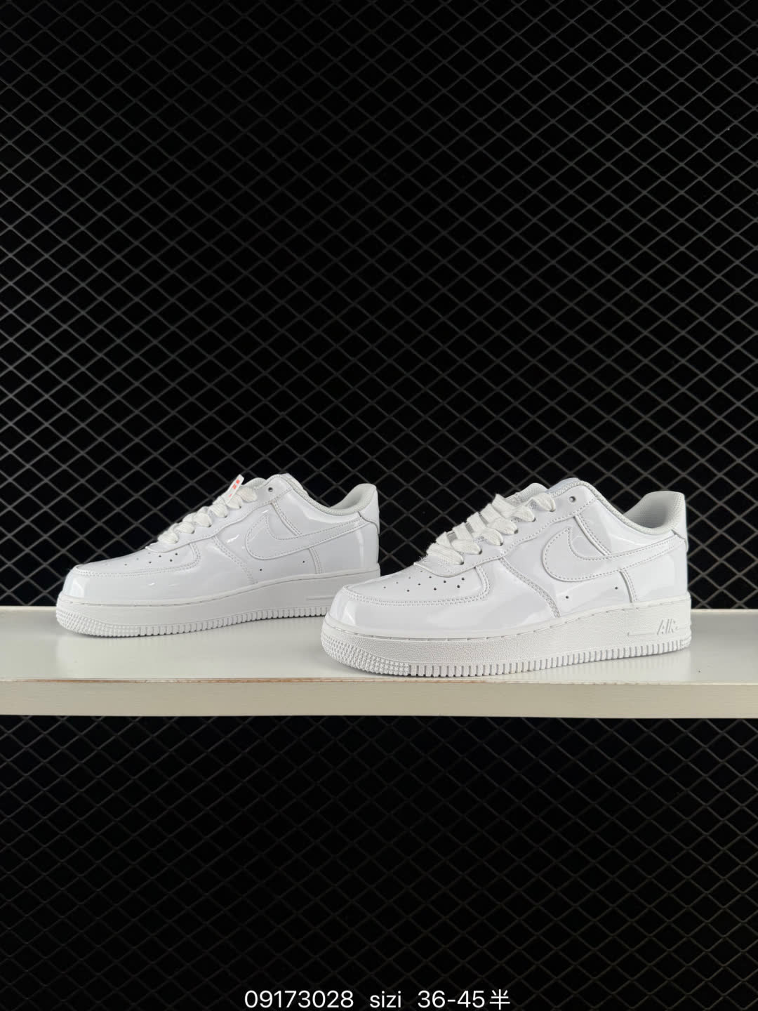 Nike AIR FORCE 1-lV2857-100